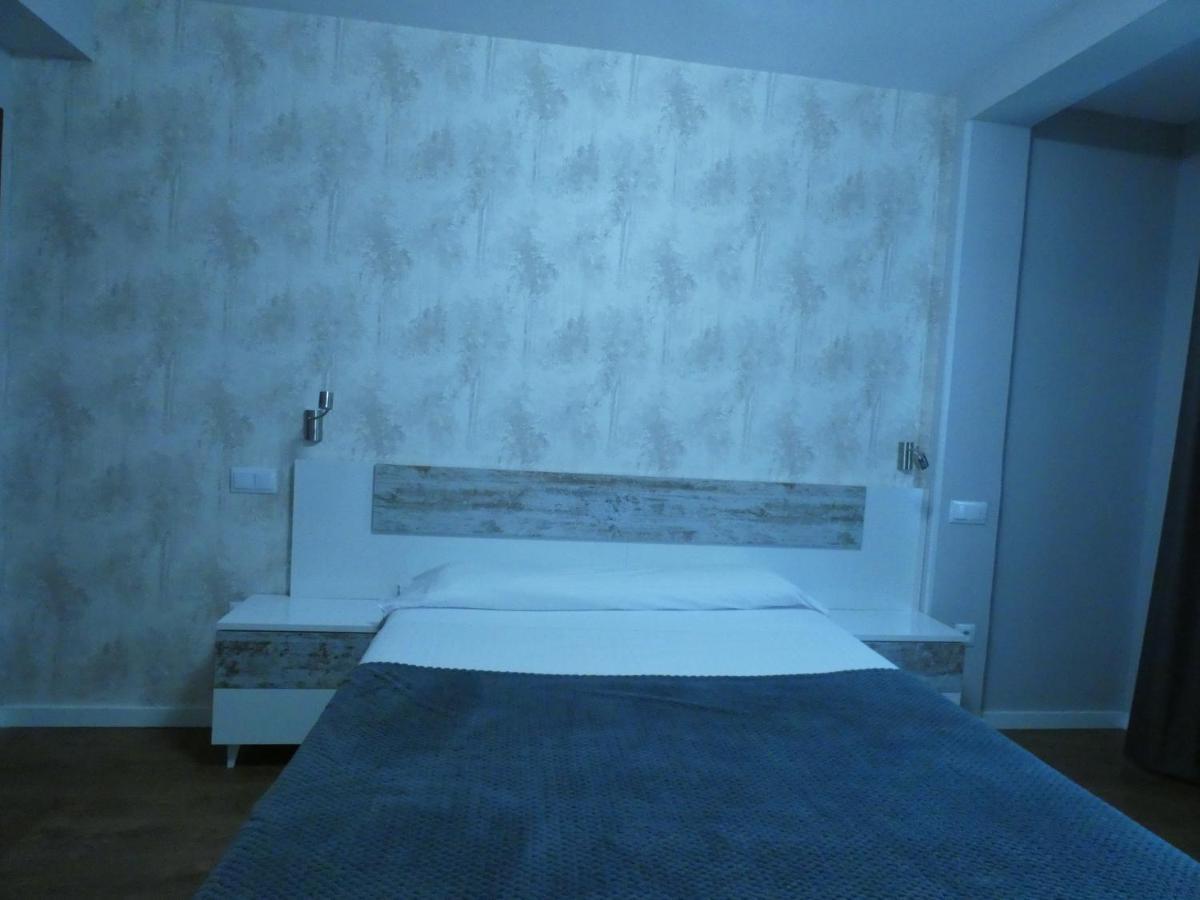 Hotel Vivar Griñón エクステリア 写真